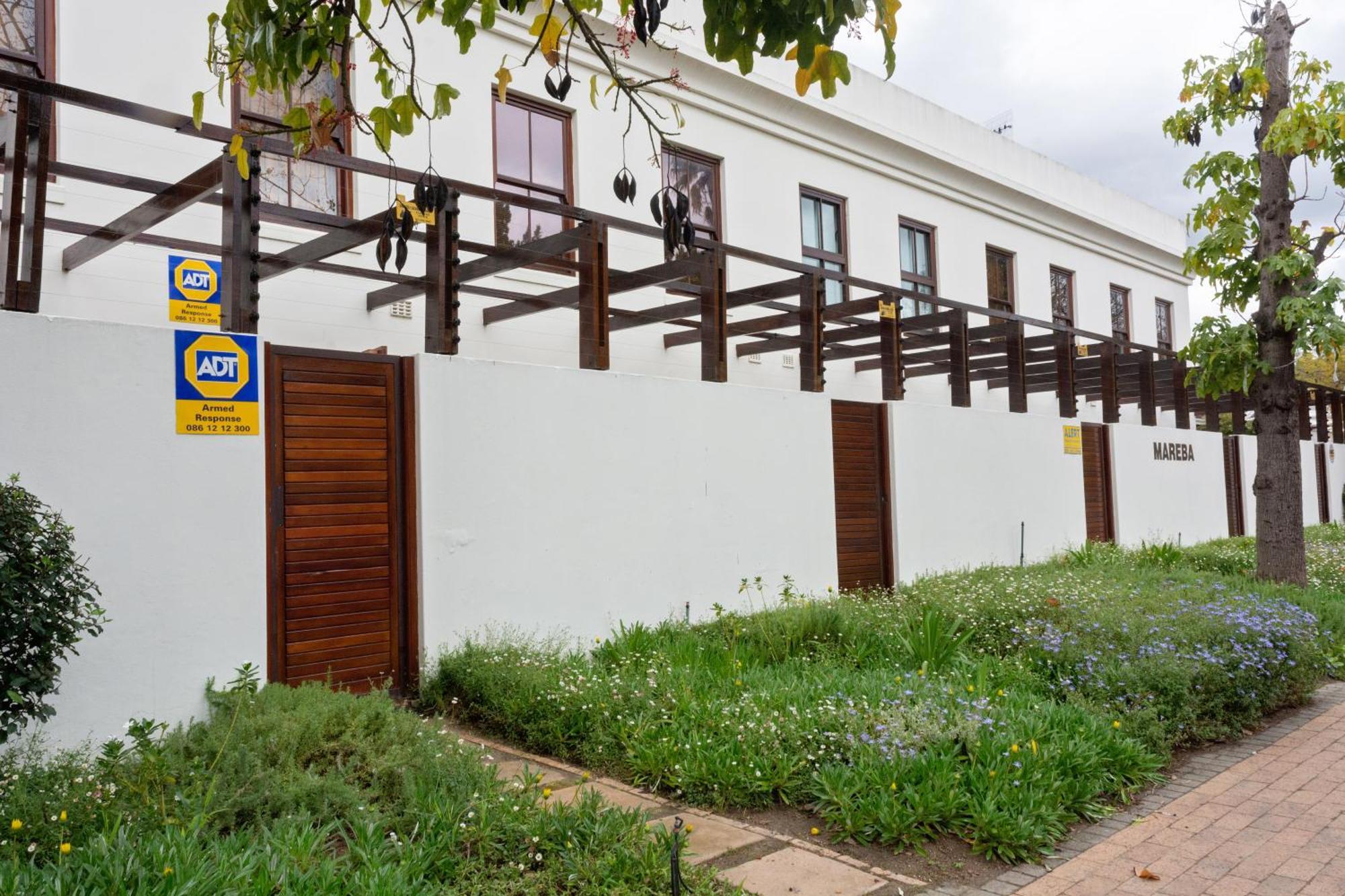 Avemore Mareba Court No 9 - Full Backup Power Stellenbosch Exterior photo