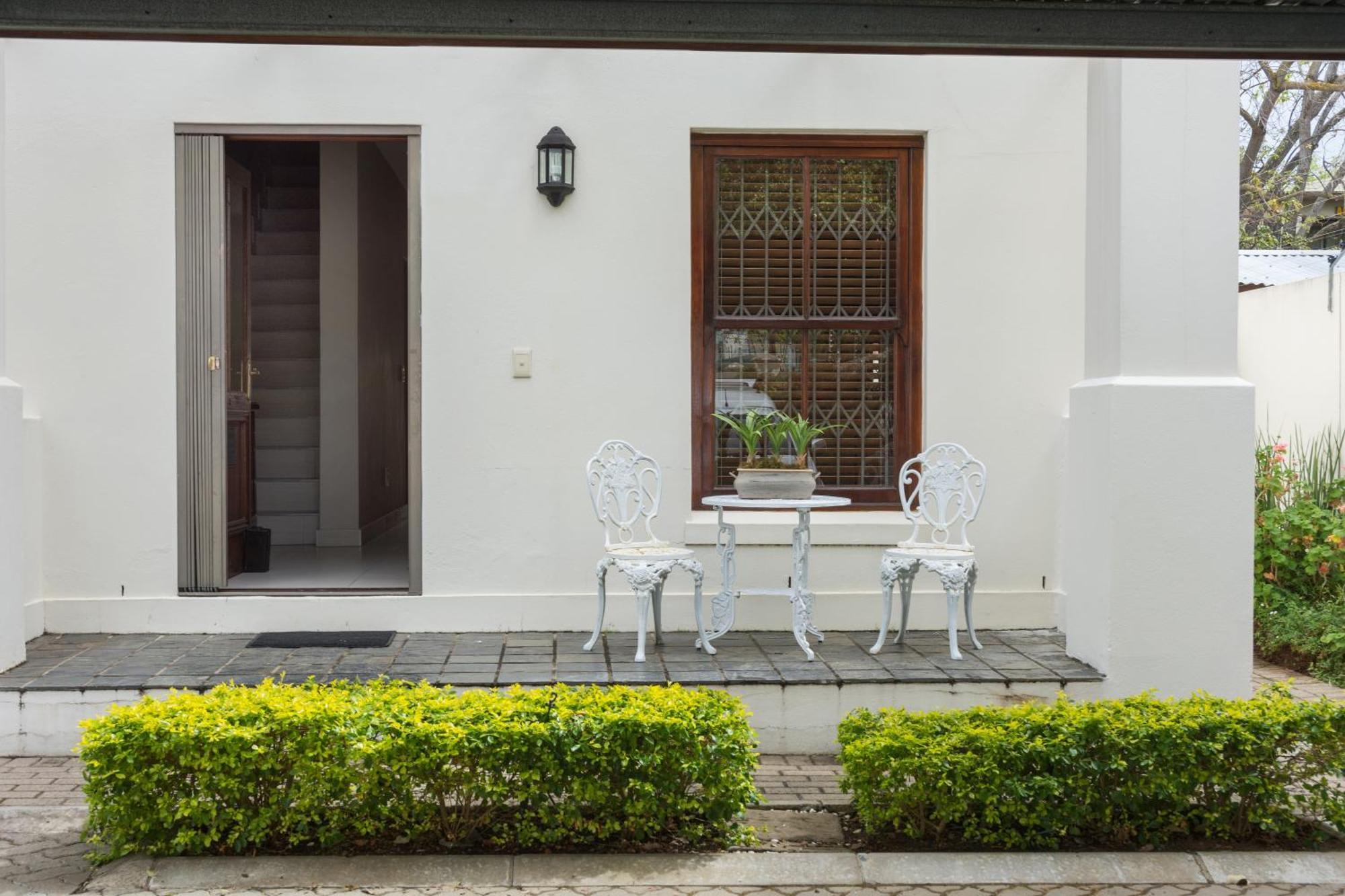 Avemore Mareba Court No 9 - Full Backup Power Stellenbosch Exterior photo